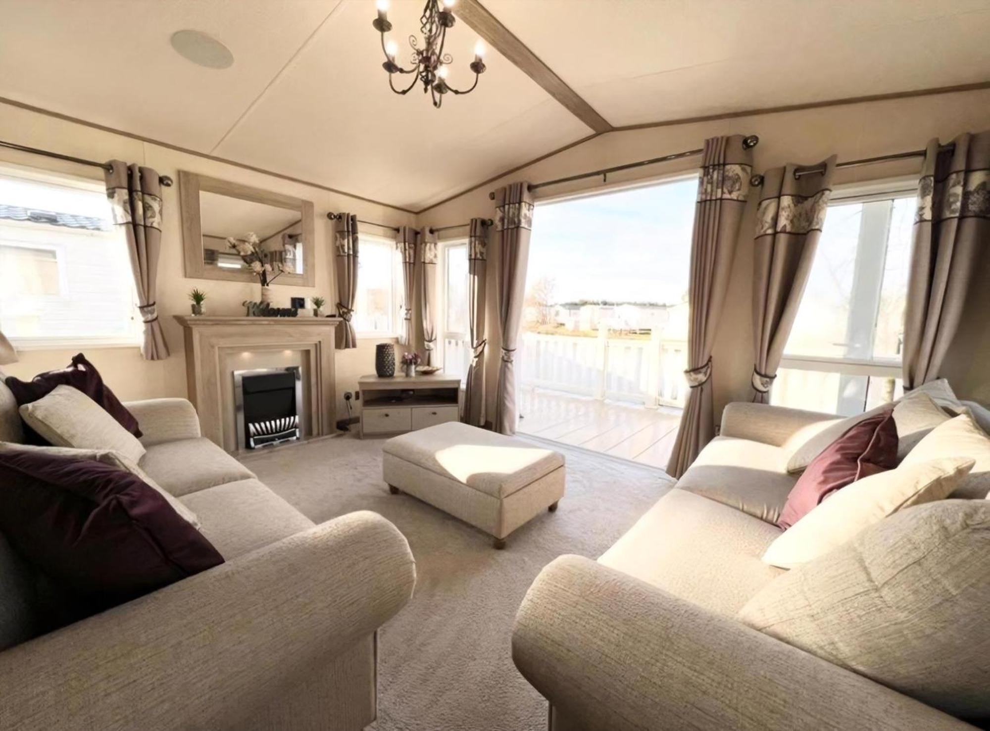 Stunning Caravan With Full Lake View At Southview Holiday Park Ref 33004Ml Skegness Kültér fotó